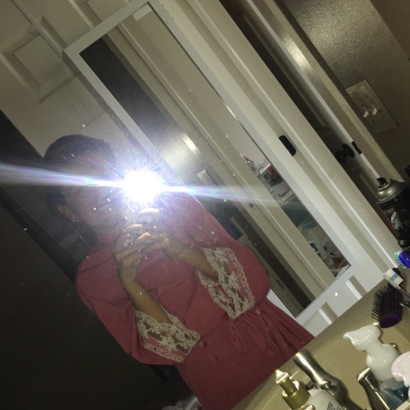 Meet your Posher, Olivia - Picture 1 of 1